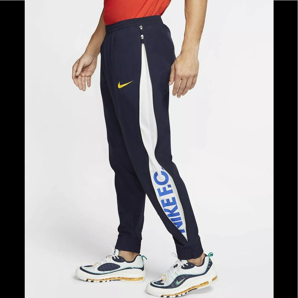 NIKE F.C $80 Men's Soccer Football Pants Jogger